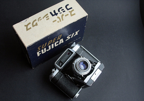 J. Noir - Classic Cameras: Fujica Super Six